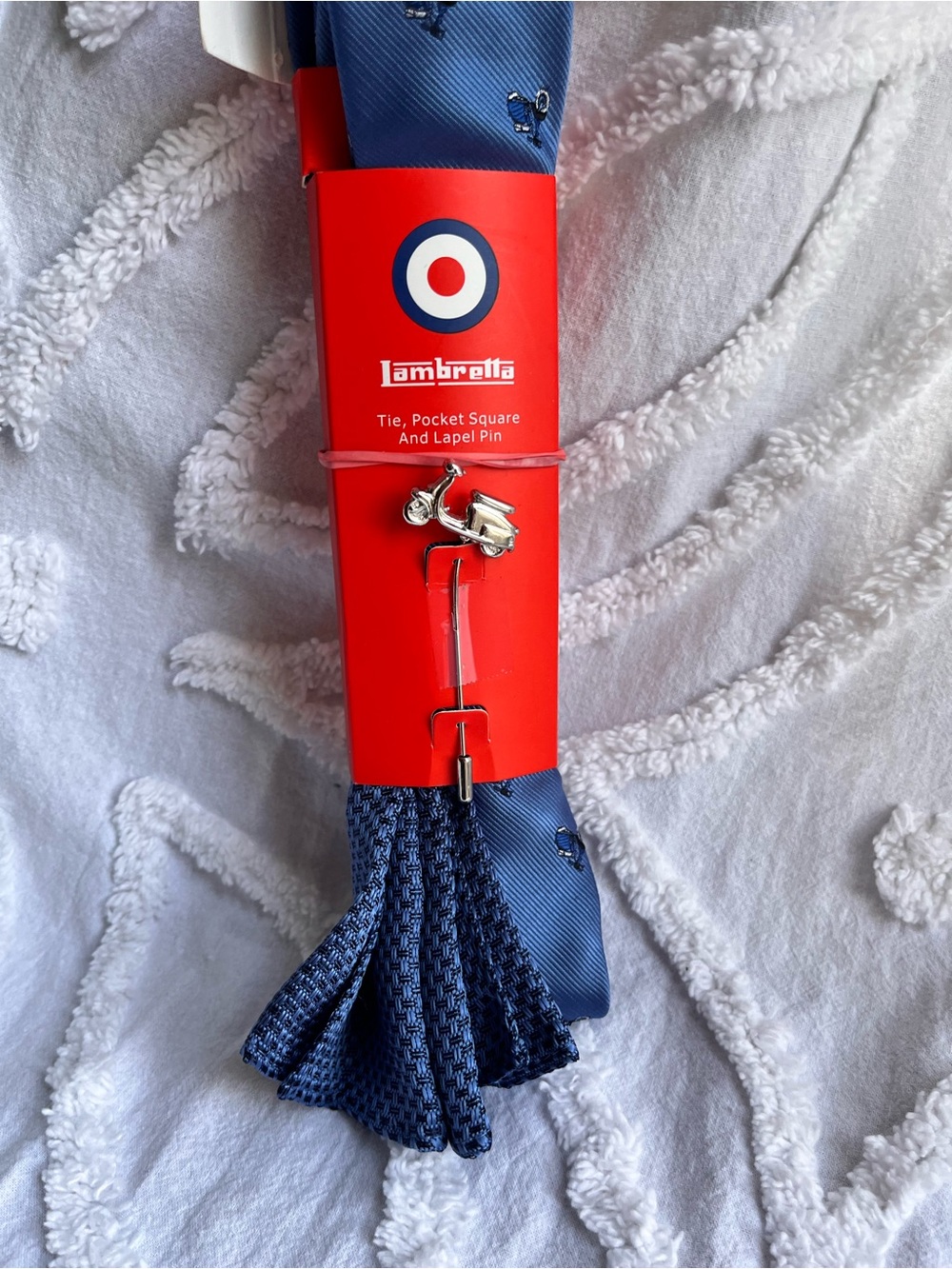 Lambretta Men's Navy Tie, Pocket Square & Lapel Pin Set